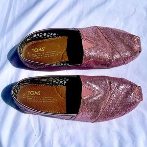 Pink glitter TOMS - women size 9